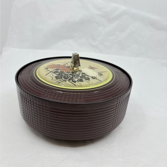 Vintage Japanese Lacquer Bento box With Lid Chrysanthemum EW Japan - Picture 2 of 6